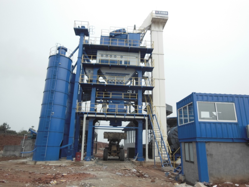 Amp3000 (+)-C Asphaltmischanlage 260T/PH.